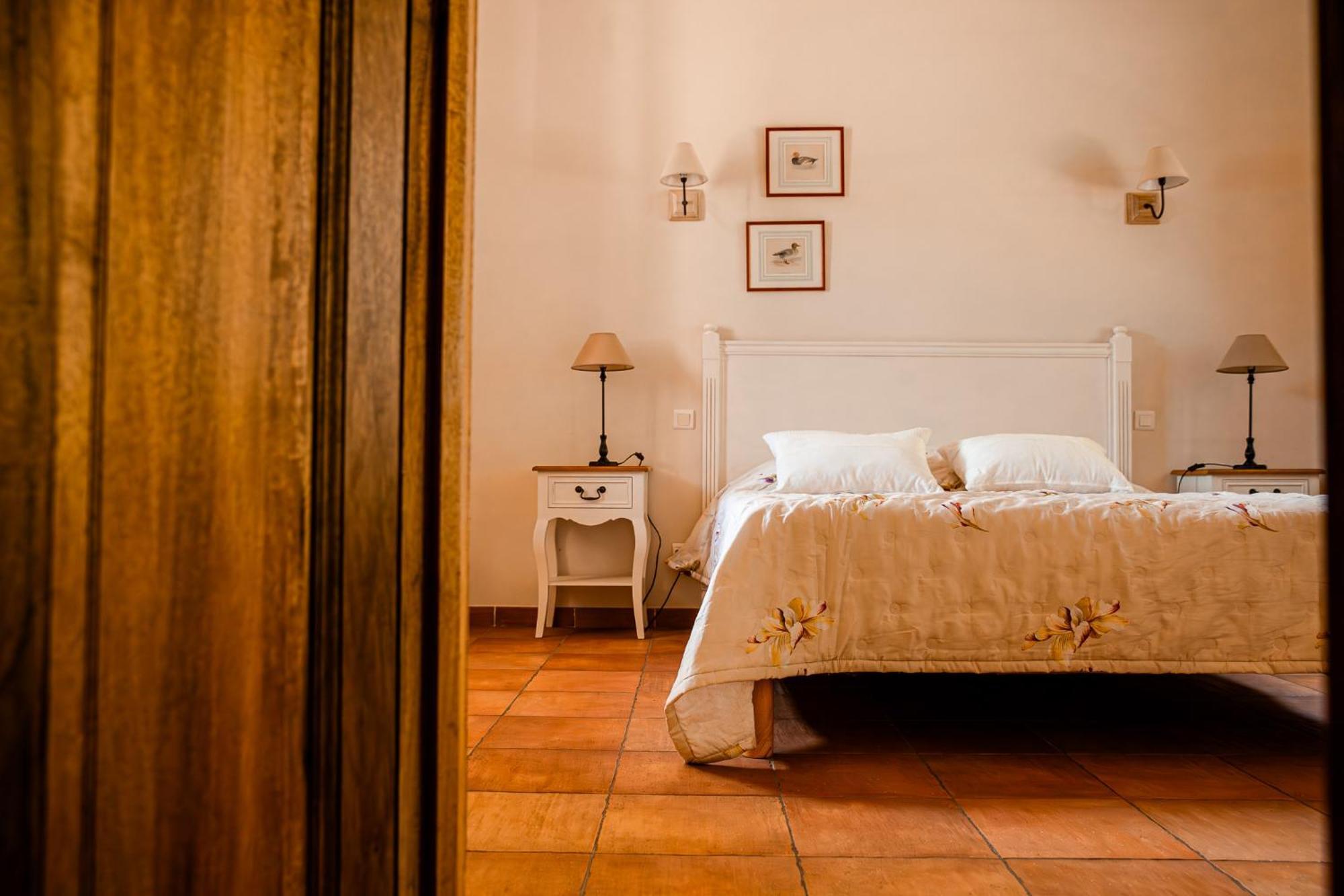 Mas De Lure Hotell Salon-de-Provence Eksteriør bilde